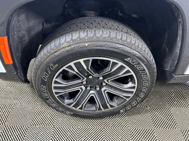 Used 2022 Jeep Wagoneer Series III w/ Flexible Seating Group image 9