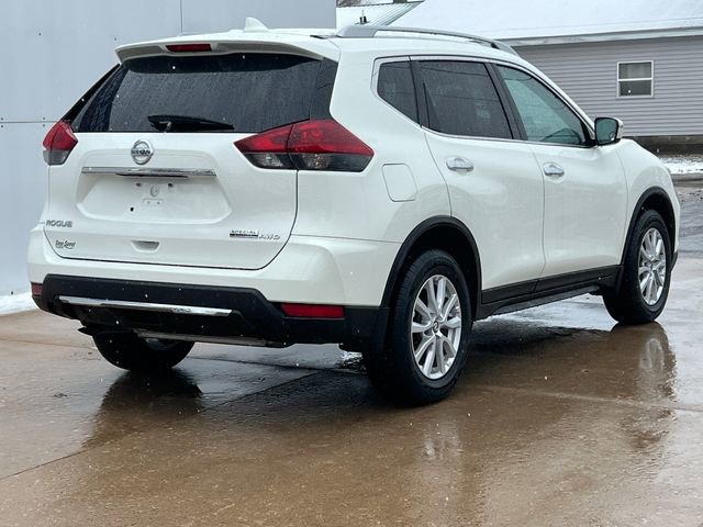 Used 2020 Nissan Rogue SV image 38