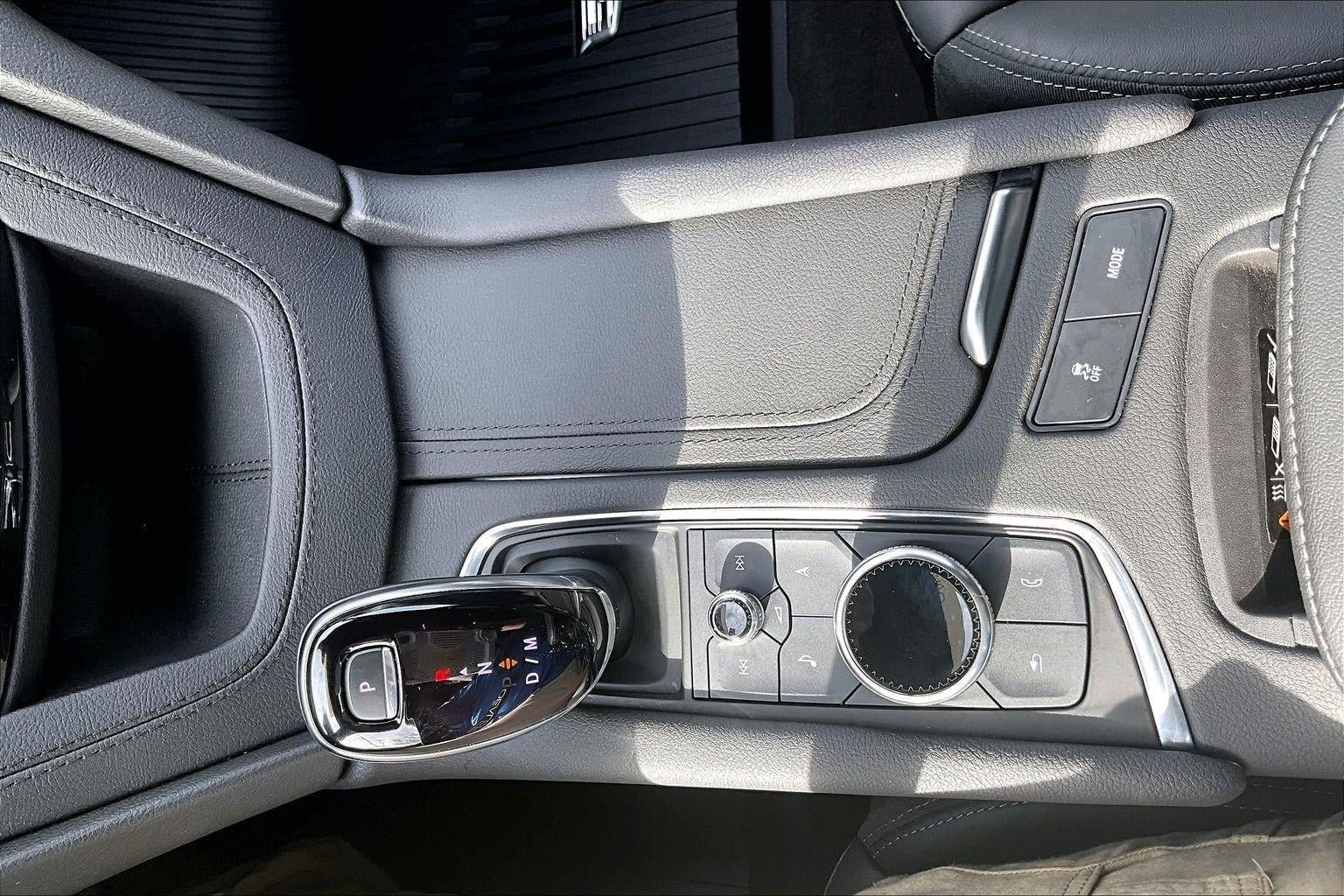 Used 2026 Cadillac XT5 Sportv w/ LPO, Floor Liner Package AWD/4WD image 35