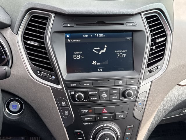 Used 2017 Hyundai Santa Fe Sport w/ 2.4L Tech Package 04 AWD/4WD image 28