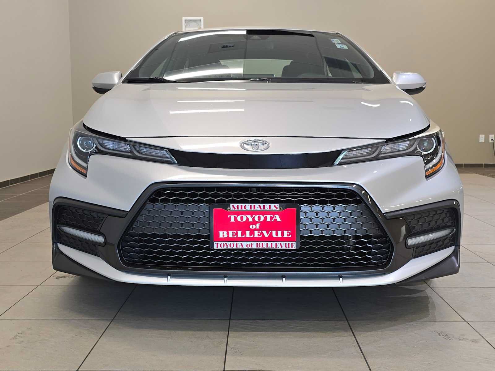 Used 2020 Toyota Corolla SE FWD image 6