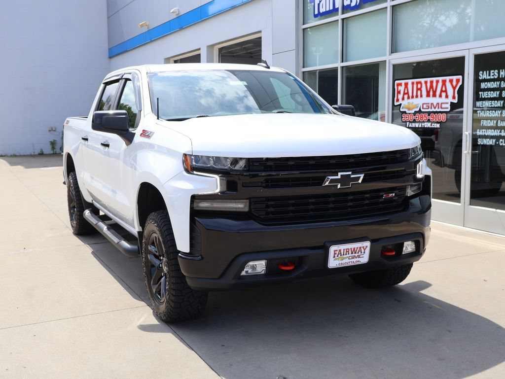 Certified 2021 Chevrolet Silverado 1500 LT Trail Boss w/ Bed Protection Package AWD/4WD image 2
