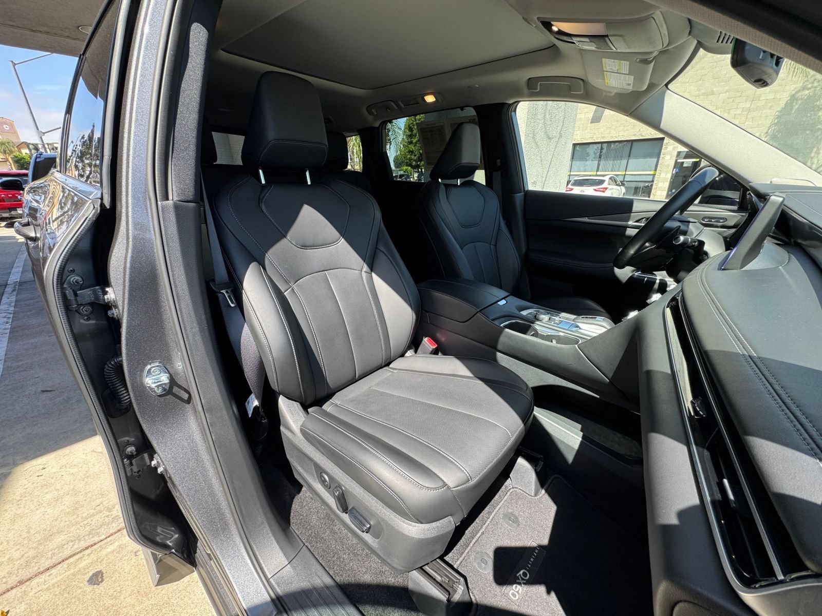 Used 2026 INFINITI QX60 Luxe AWD/4WD image 40