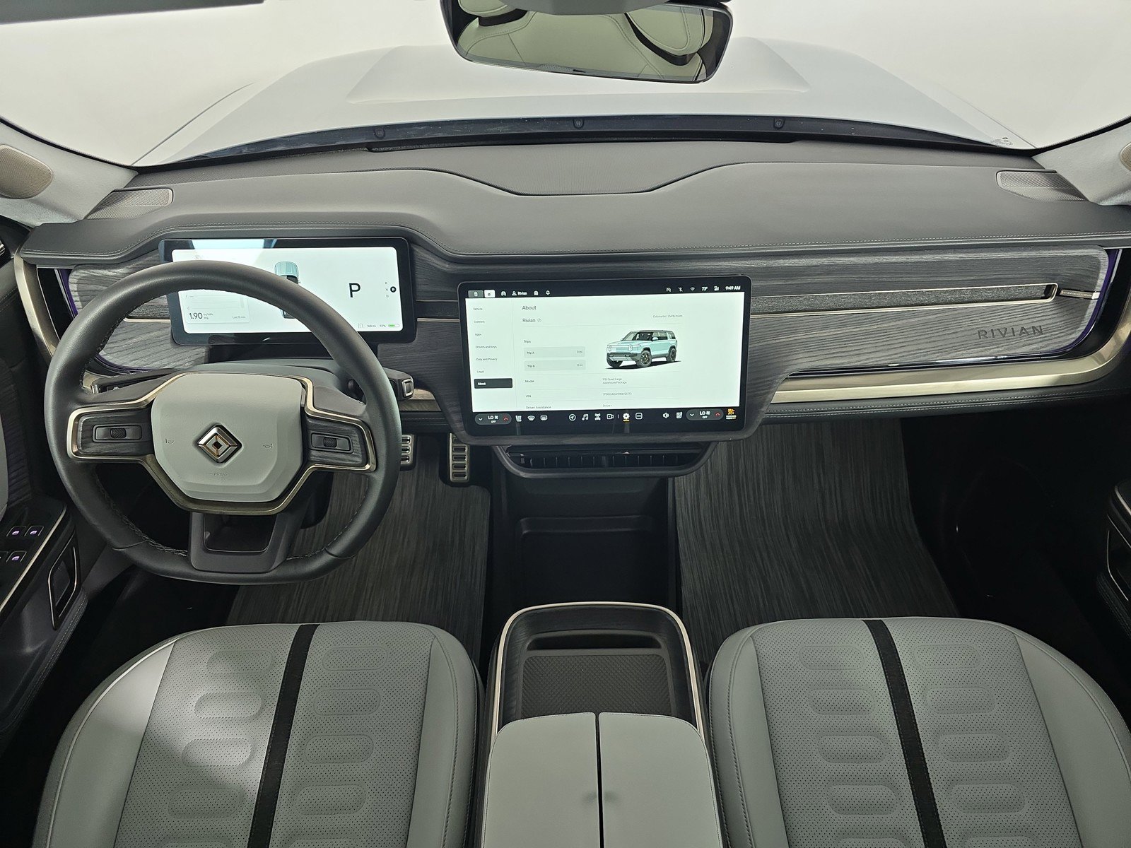 Used 2024 Rivian R1S Adventure AWD/4WD image 27