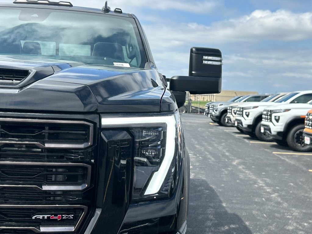 New 2026 GMC Sierra 2500 AT4X AWD/4WD image 12