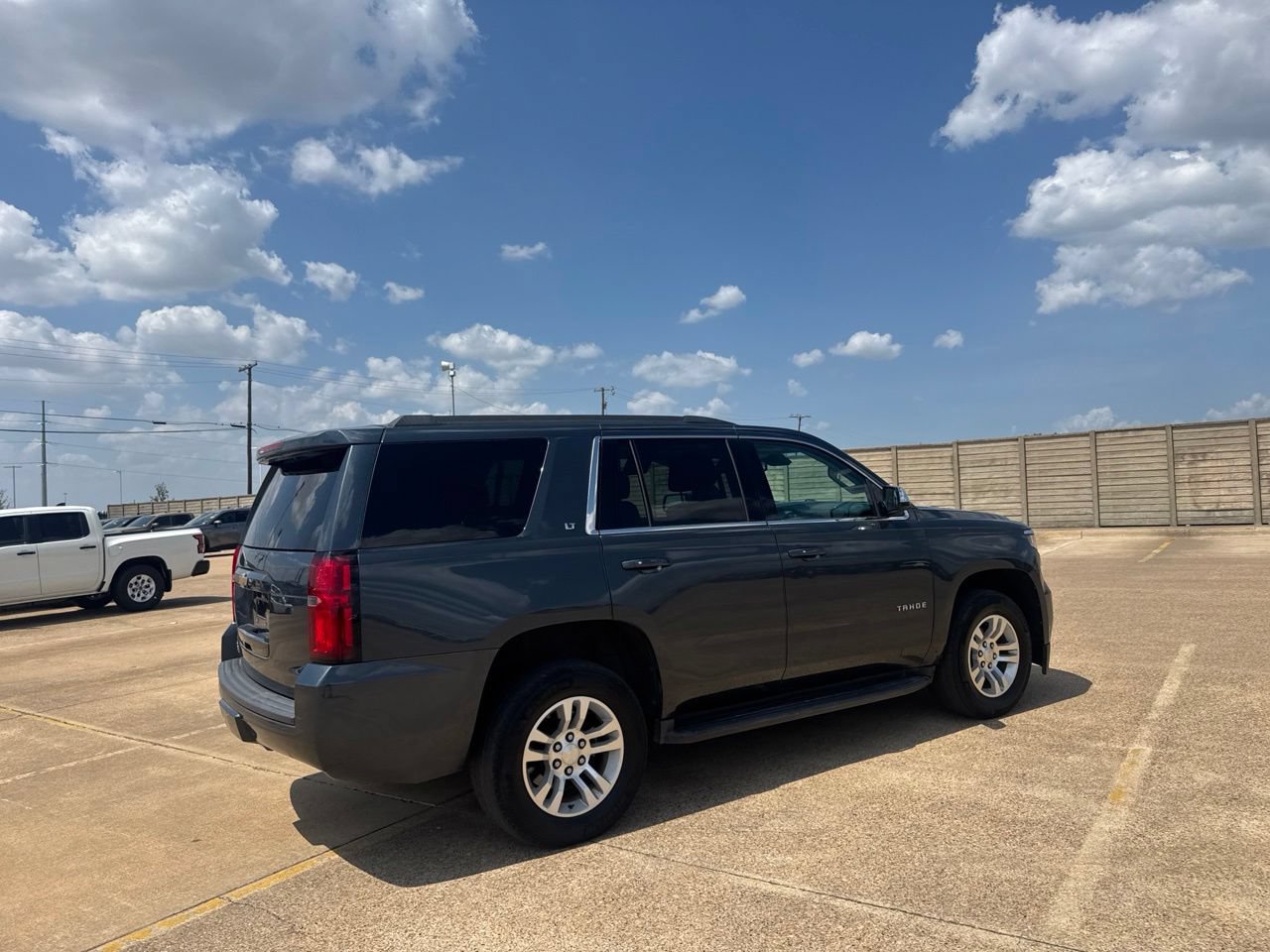 Used 2020 Chevrolet Tahoe LT AWD/4WD image 18