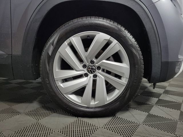 Used 2021 Volkswagen Atlas Cross Sport SE image 11