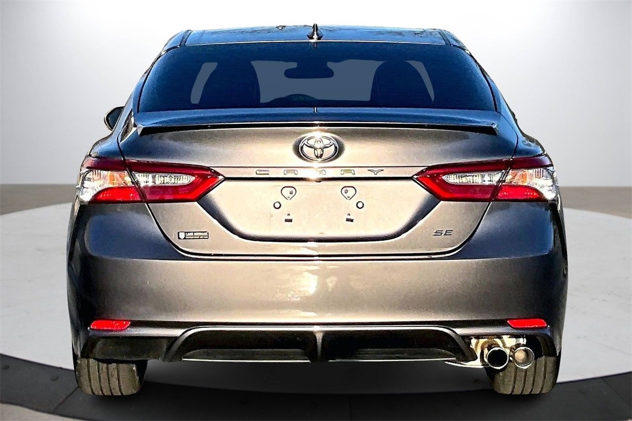 Used 2020 Toyota Camry SE image 8