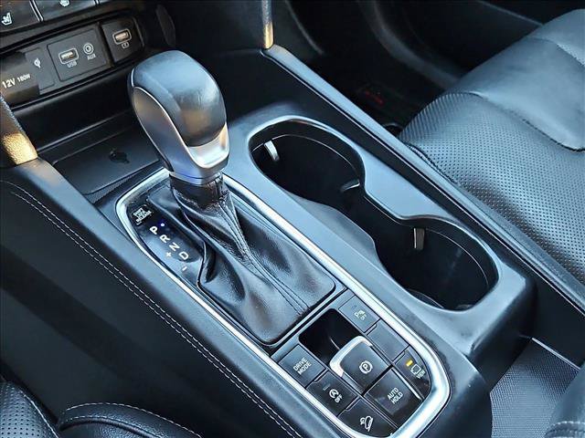 Used 2020 Hyundai Santa Fe Limited AWD/4WD image 12