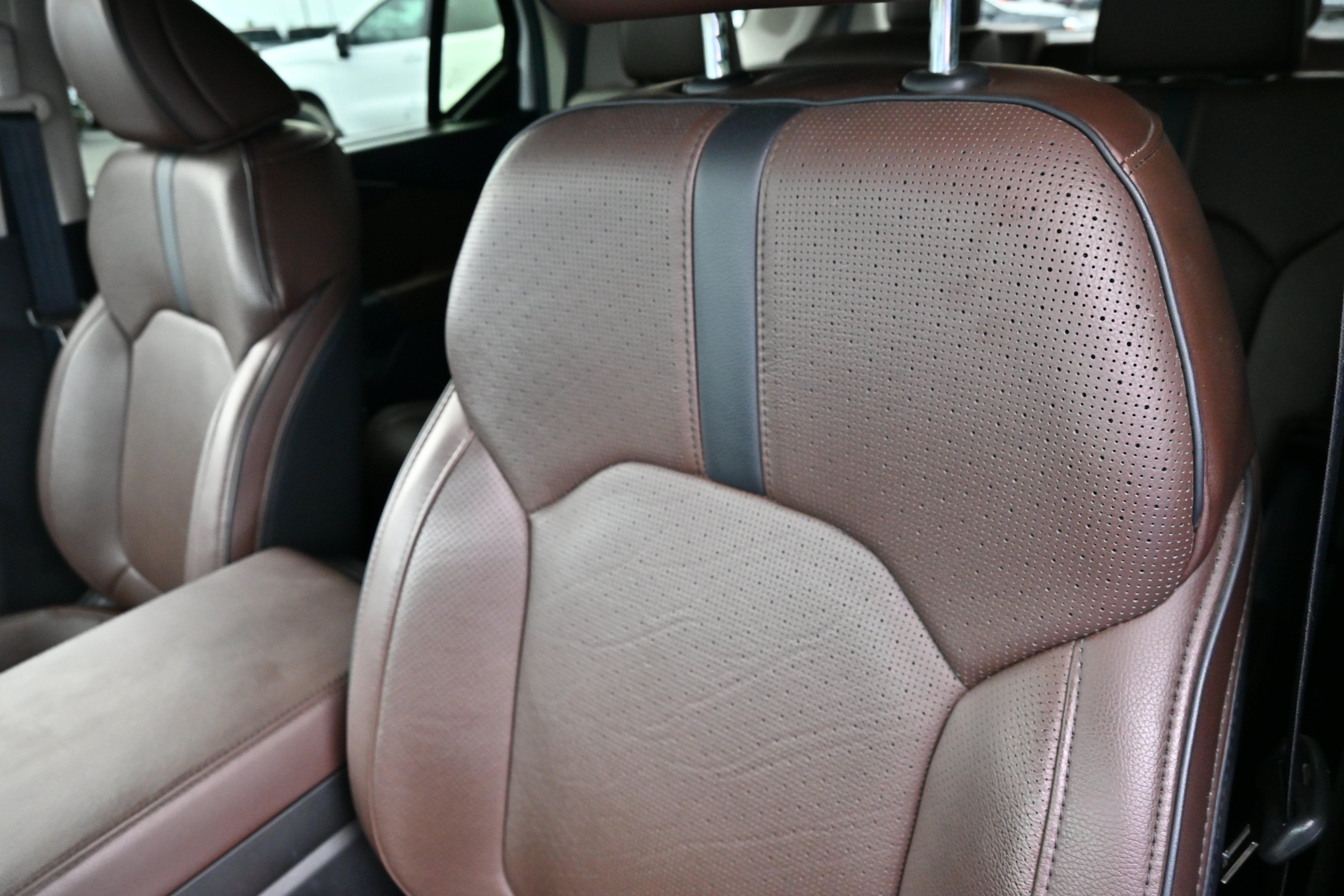 Used 2025 Honda Pilot Elite image 28