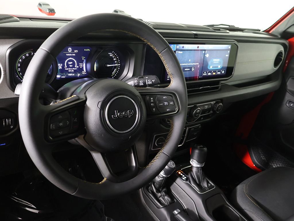 Used 2024 Jeep Wrangler Unlimited w/ LED Headlamp & Fog Lamp Group image 21