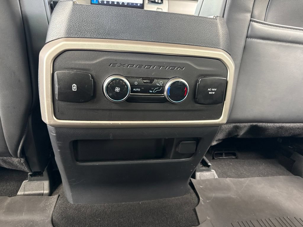 Used 2023 Ford Expedition XLT RWD image 22