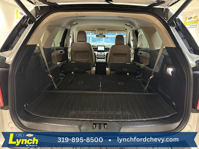 Used 2024 Ford Explorer XLT w/ Equipment Group 202A AWD/4WD image 25