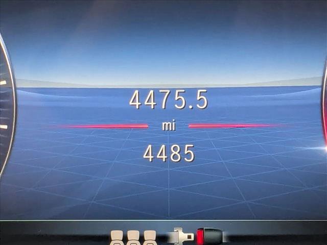 Used 2025 Mercedes-Benz GLB 250 GLB 250 image 11