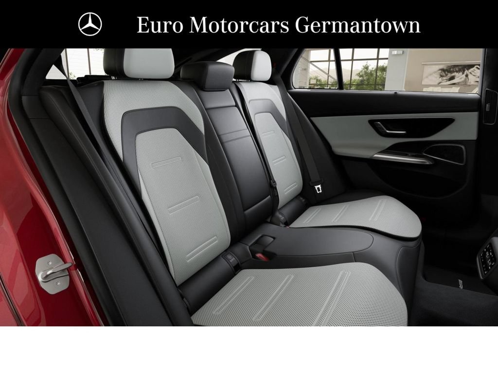 New 2026 Mercedes-Benz E 53 AMG e 4MATIC Wagon image 5