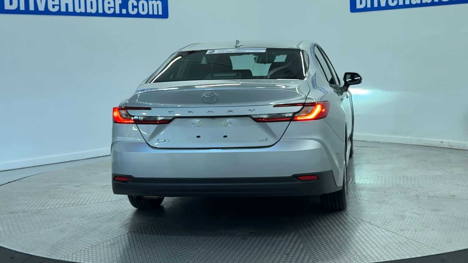 Used 2025 Toyota Camry LE FWD image 7