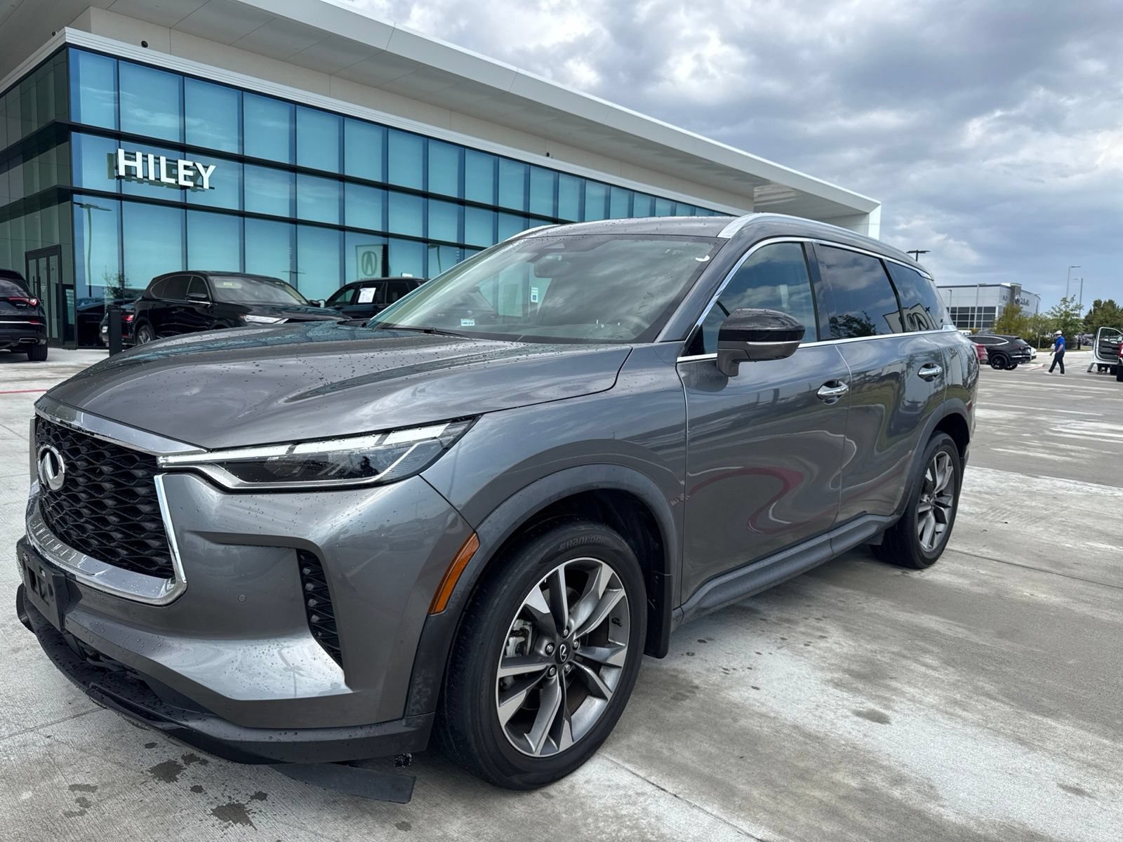 Used 2023 INFINITI QX60 Luxe w/ Cargo Package