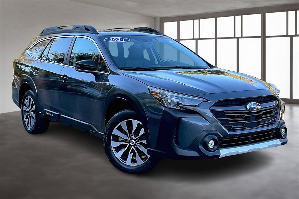 Used 2024 Subaru Outback Limited image 3