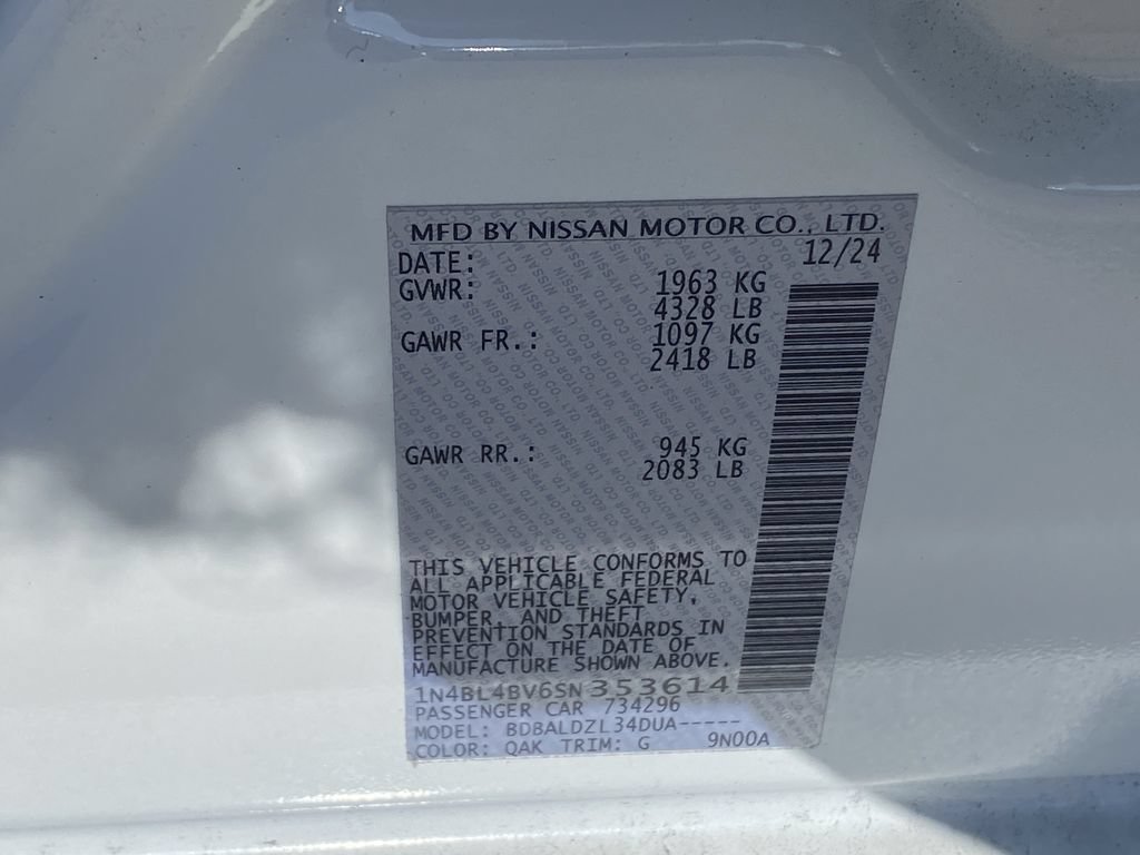 Used 2025 Nissan Altima 2.5 S FWD image 13