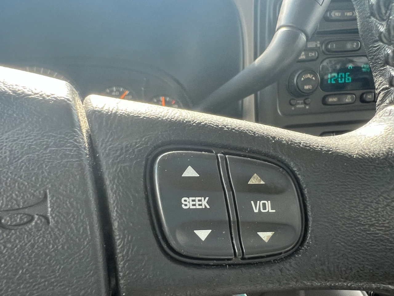 Used 2006 GMC Sierra 1500 SLT w/ Onstar Plus Package image 51