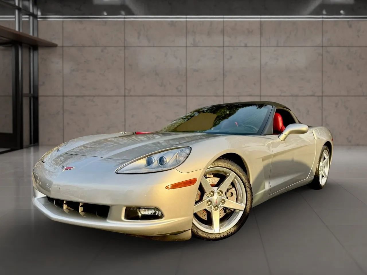 Used 2006 Chevrolet Corvette Convertible w/ Preferred Equipment Group image 2