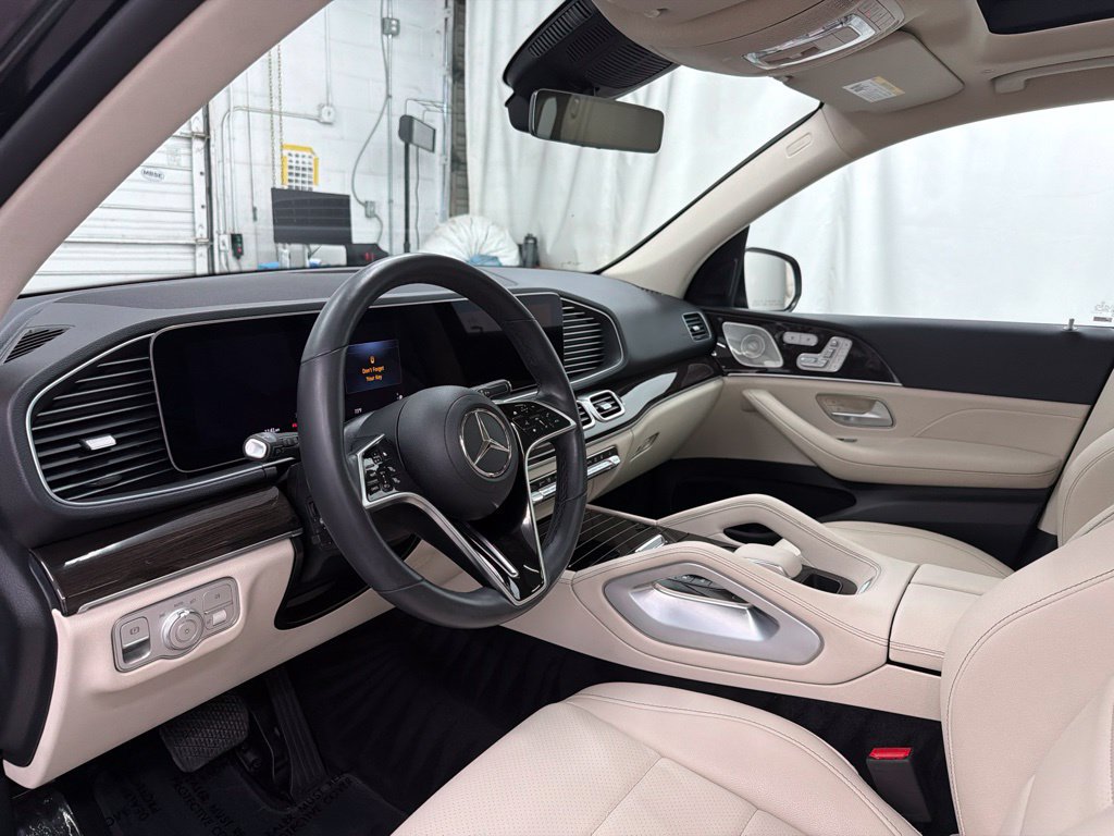 Used 2024 Mercedes-Benz GLE 450e 4MATIC image 15