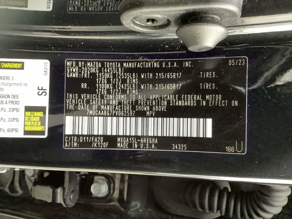 Used 2023 Toyota Corolla Cross LE image 29