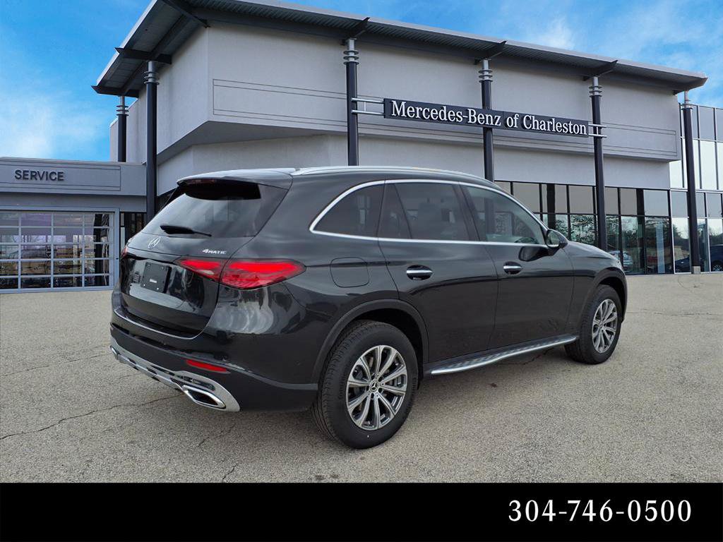 Used 2026 Mercedes-Benz GLC 300 4MATIC image 3