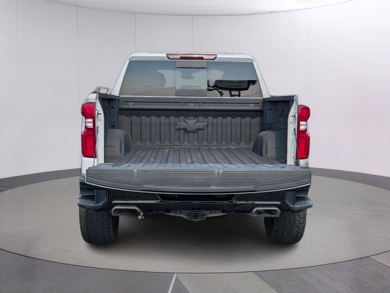 Used 2021 Chevrolet Silverado 1500 LT Trail Boss w/ Convenience Package II AWD/4WD image 5