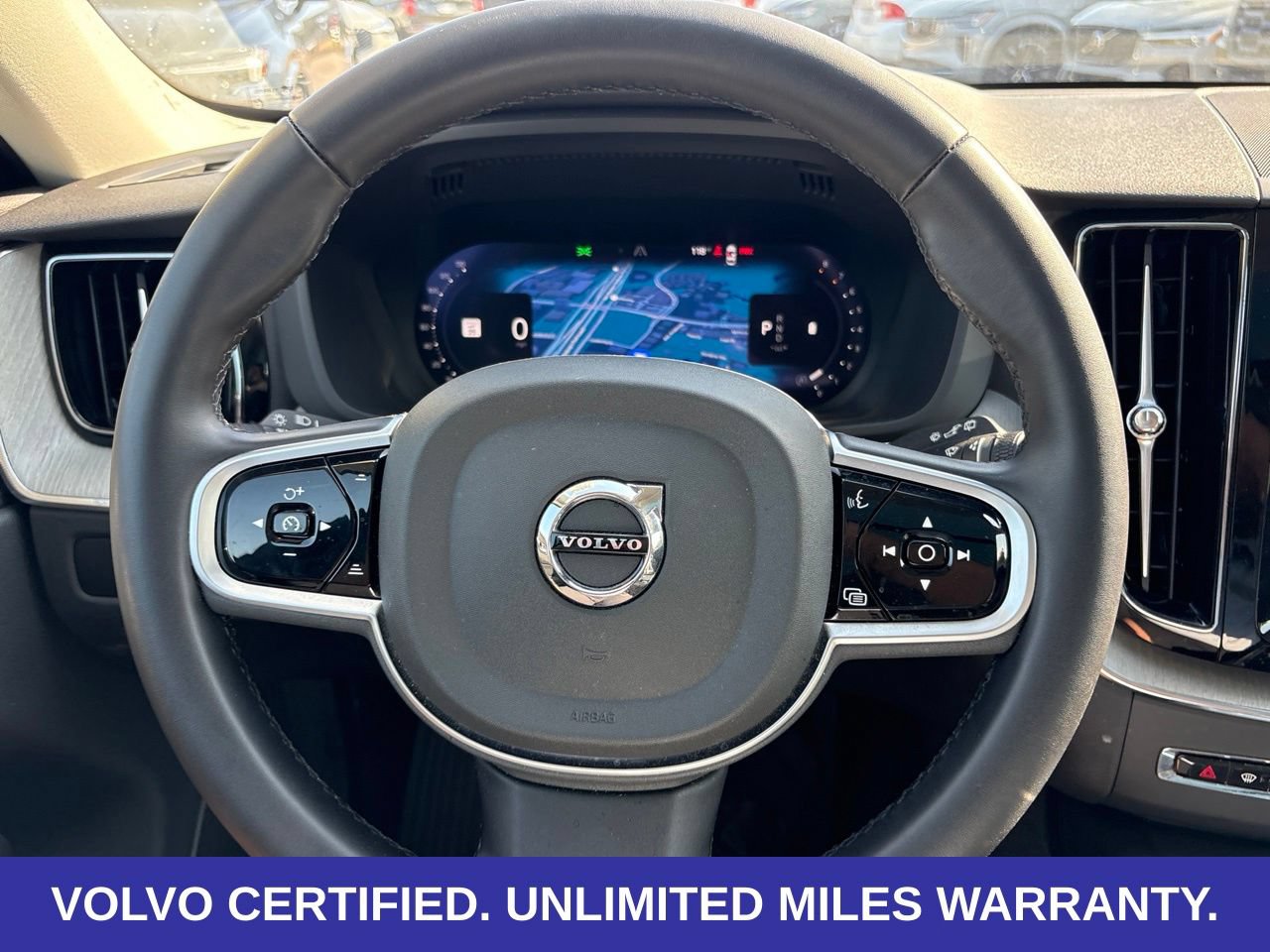 Certified 2025 Volvo XC60 B5 Plus AWD/4WD image 24