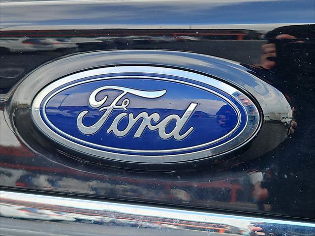 Used 2019 Ford Edge SEL w/ Equipment Group 201A image 24