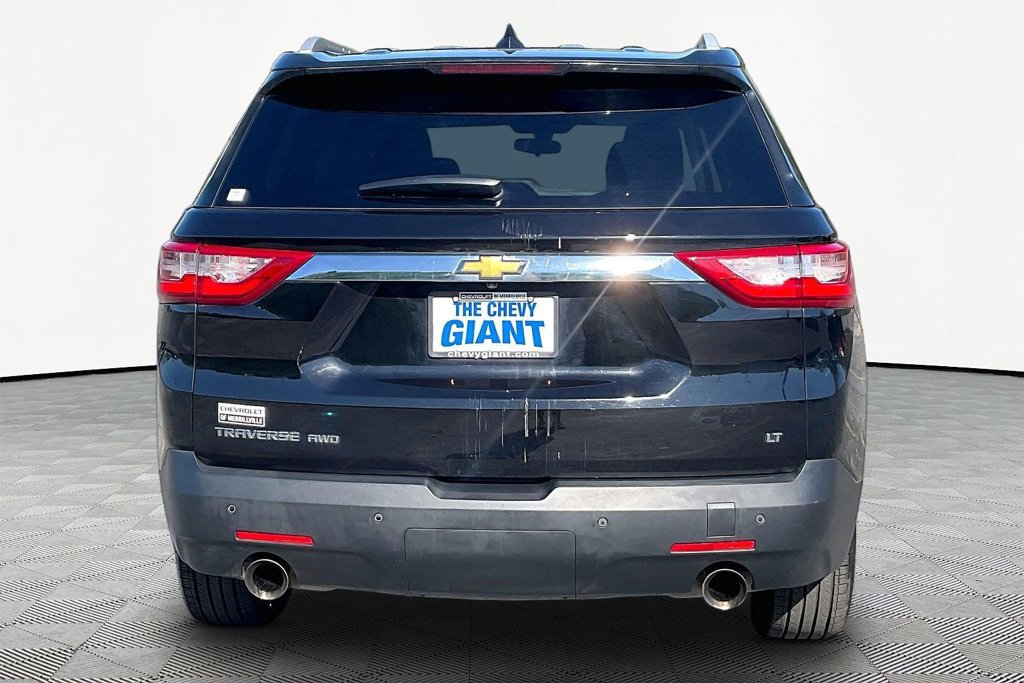 Used 2018 Chevrolet Traverse LT AWD/4WD image 5
