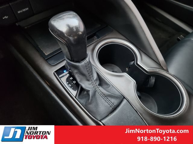 Used 2021 Toyota Camry SE FWD image 20