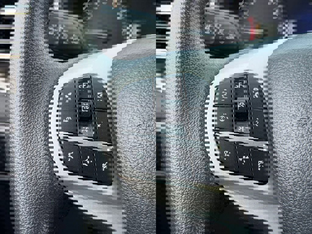 Certified 2023 Ford Explorer XLT w/ Equipment Group 202A image 29