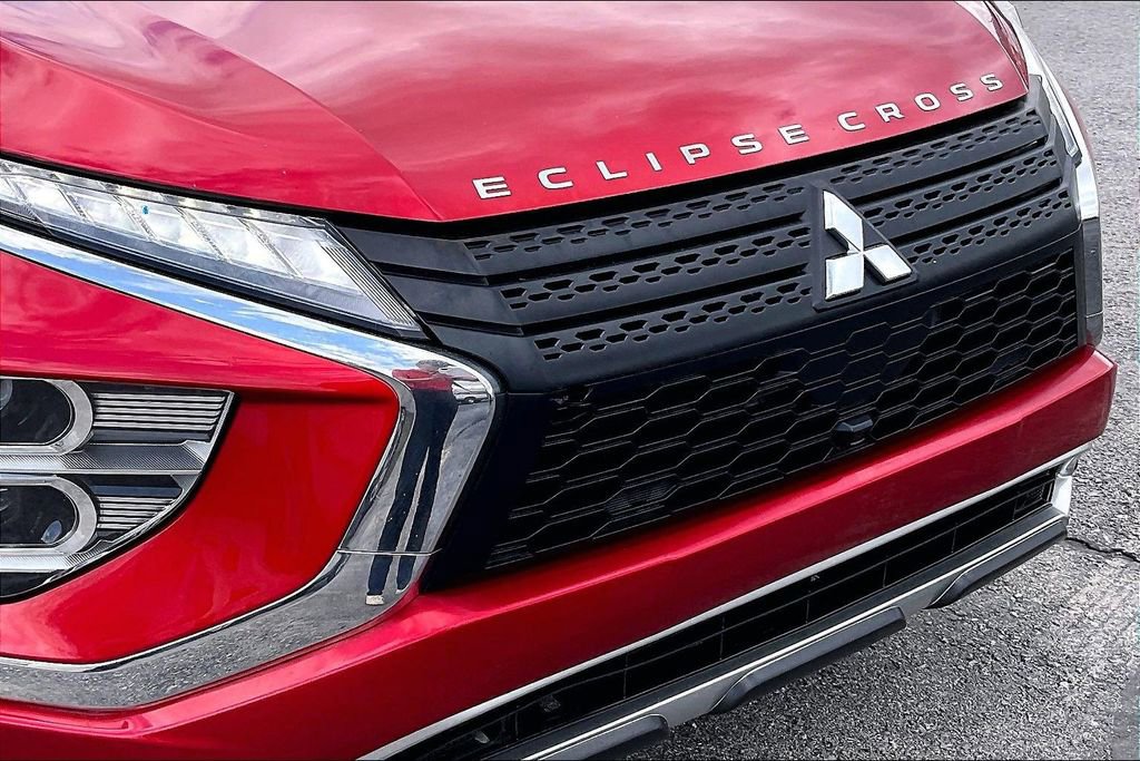 Used 2022 Mitsubishi Eclipse Cross SE image 28
