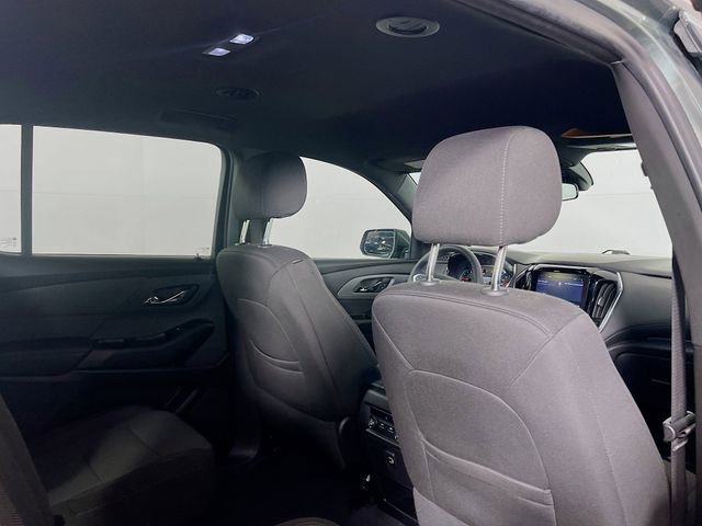 Used 2023 Chevrolet Traverse LT FWD image 9