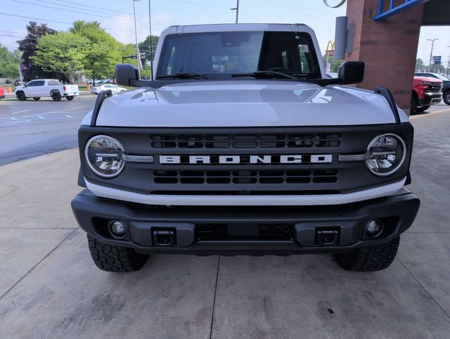 Used 2023 Ford Bronco Black Diamond AWD/4WD image 10