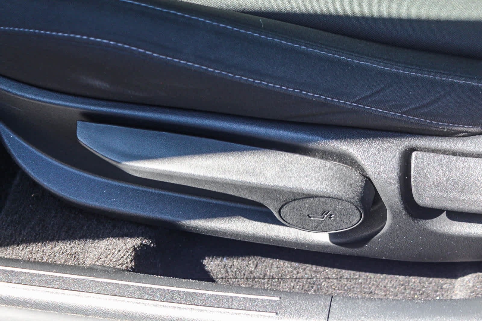 Certified 2023 Hyundai Elantra SEL FWD image 27