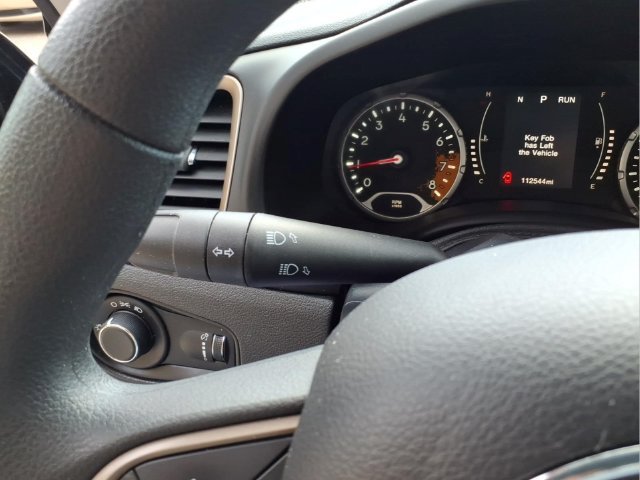 Used 2016 Jeep Renegade Sport w/ Power & Air Group FWD image 20