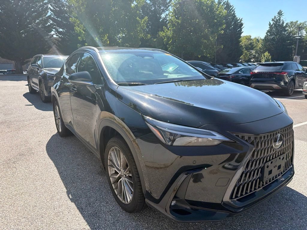 Certified 2025 Lexus NX 350 AWD w/ Accessory Package (2T) image 7