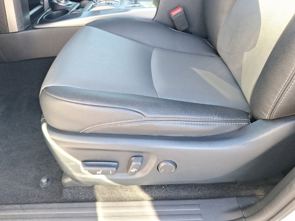 Used 2024 Toyota 4Runner SR5 Premium image 5