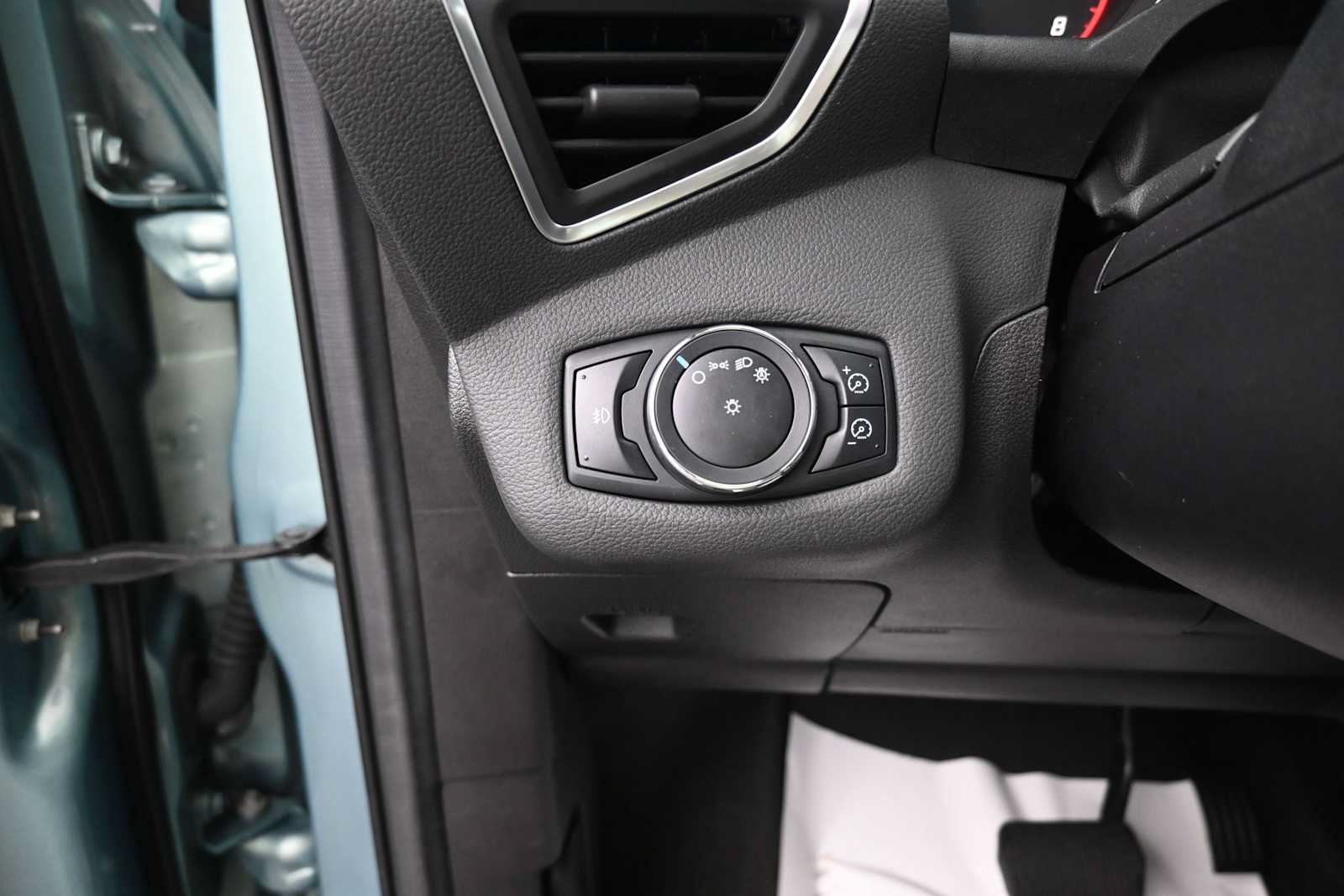 Used 2013 Ford Escape SEL AWD/4WD image 10