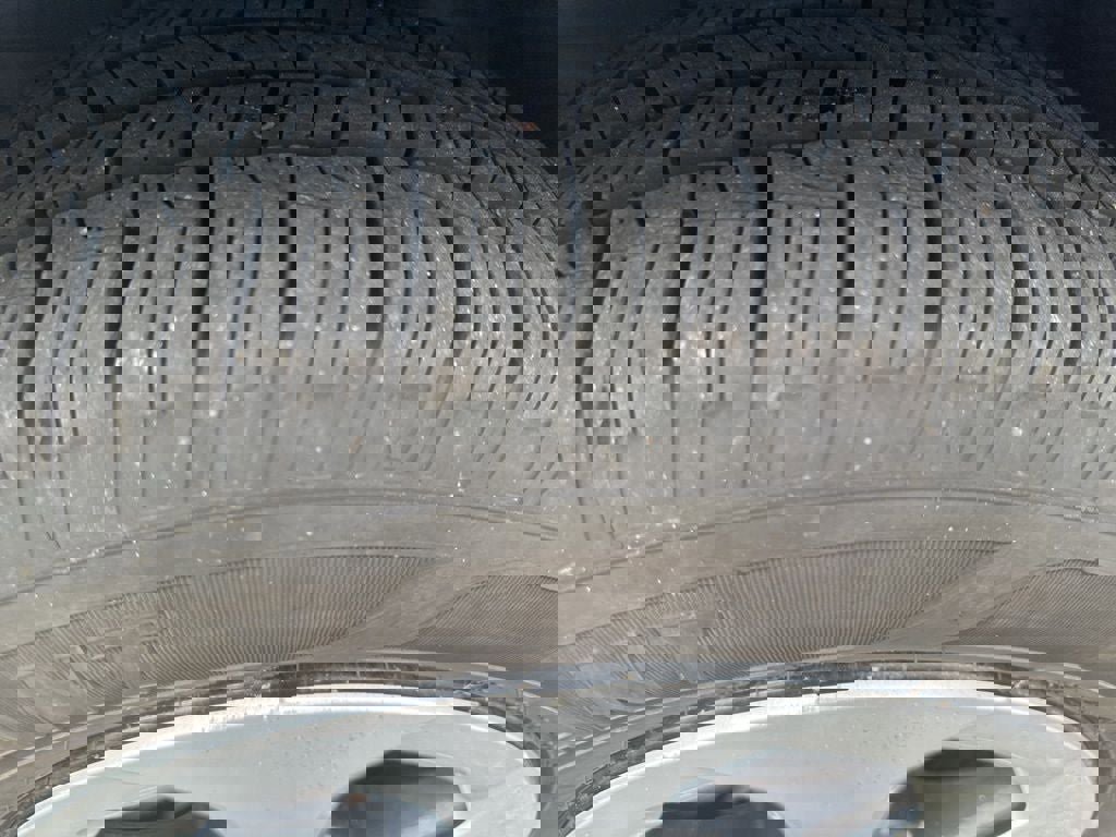 Used 2014 Toyota Prius Three w/ Solar Roof Package image 11