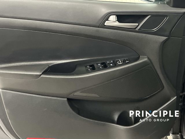 Used 2018 Hyundai Tucson Value w/ Cargo Package image 11