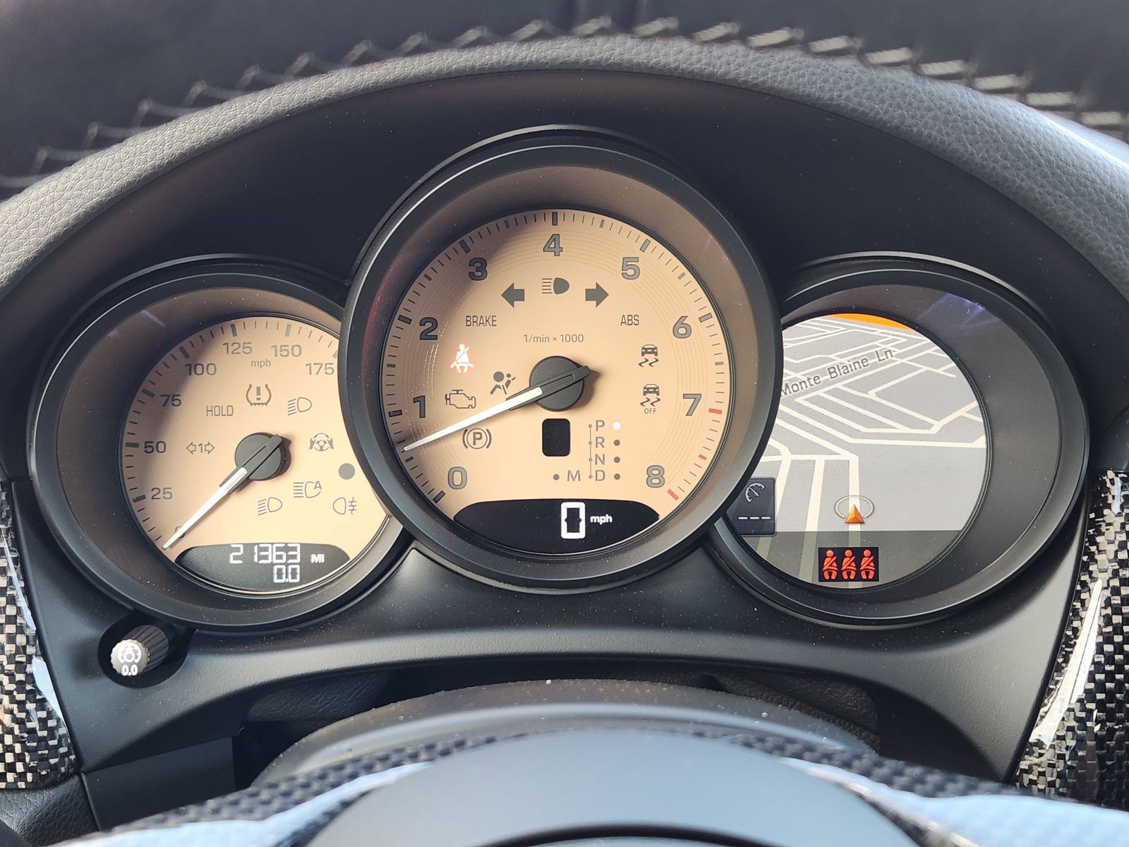 Used 2023 Porsche Macan S w/ Sport Chrono Package image 23