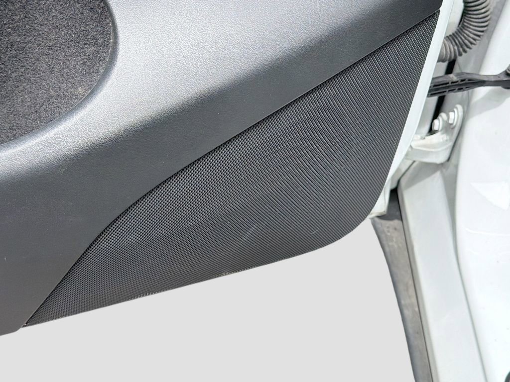 Used 2023 Tesla Model Y Long Range image 18