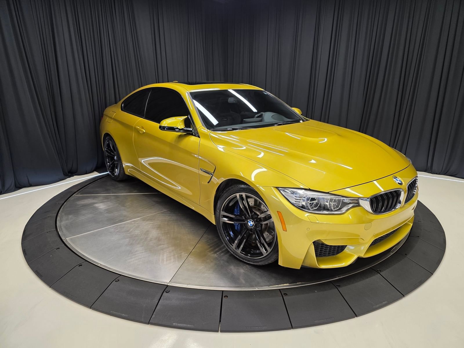 Used 2015 BMW M4 Coupe image 58