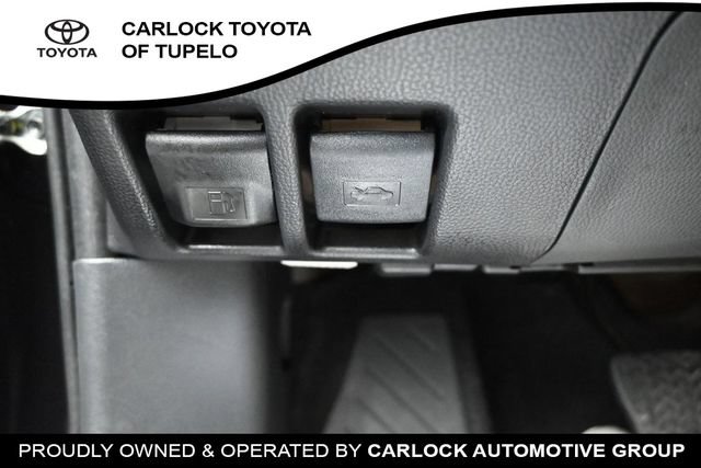 Used 2025 Toyota RAV4 XLE w/ Convenience Package FWD image 23