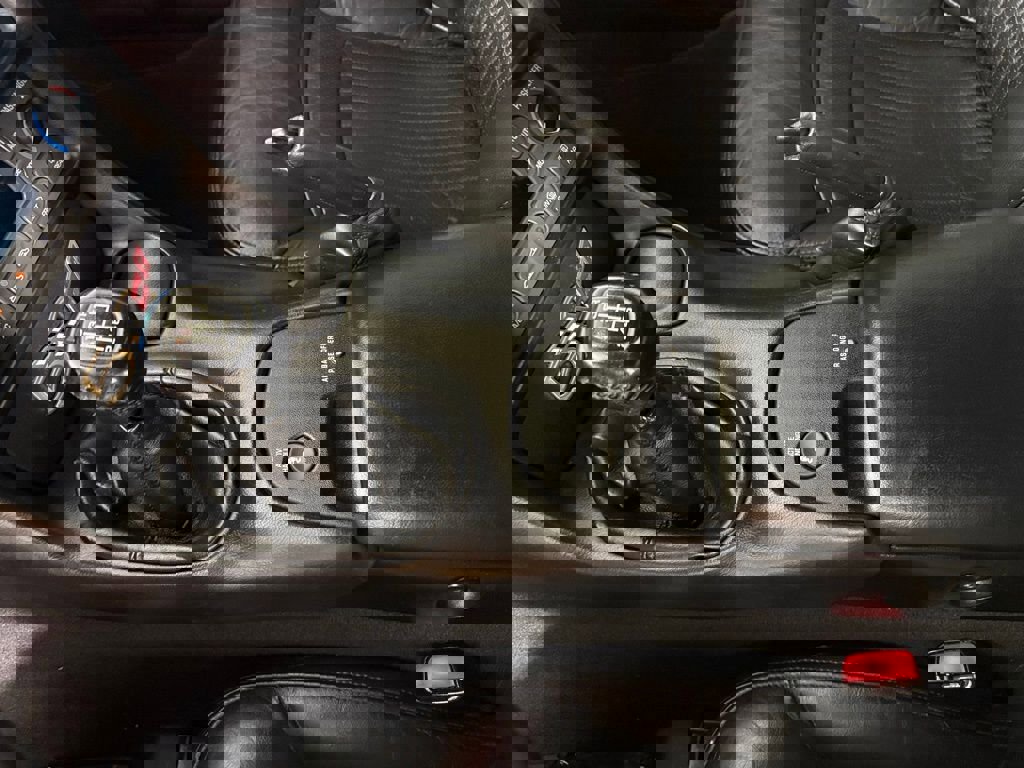 Used 2003 Chevrolet Corvette Convertible w/ Preferred Equipment Group1 image 26