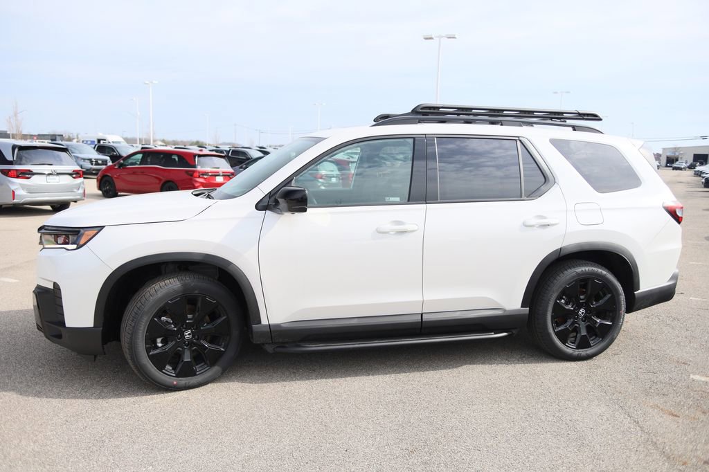 New 2026 Honda Pilot Black Edition image 8